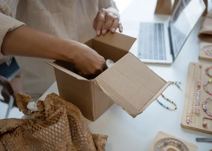 Turn Returns into Loyalty: OMS Returns Management | Hardis Supply Chain